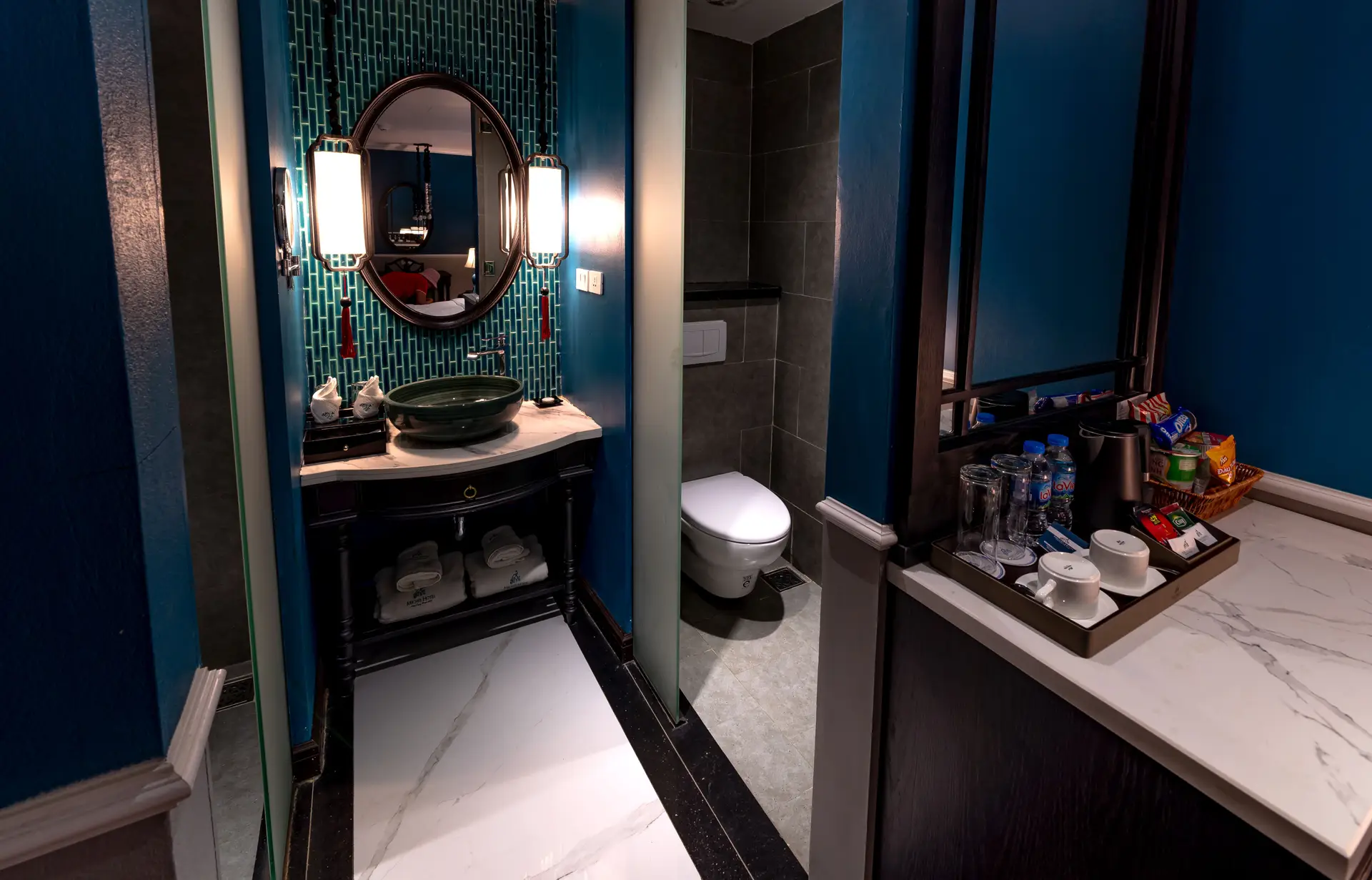 Luxury hotel bathroom amenities
