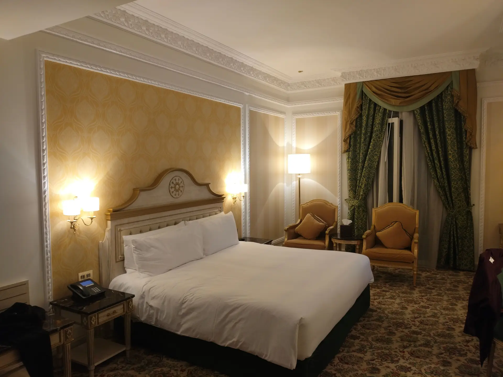 Regal King Room